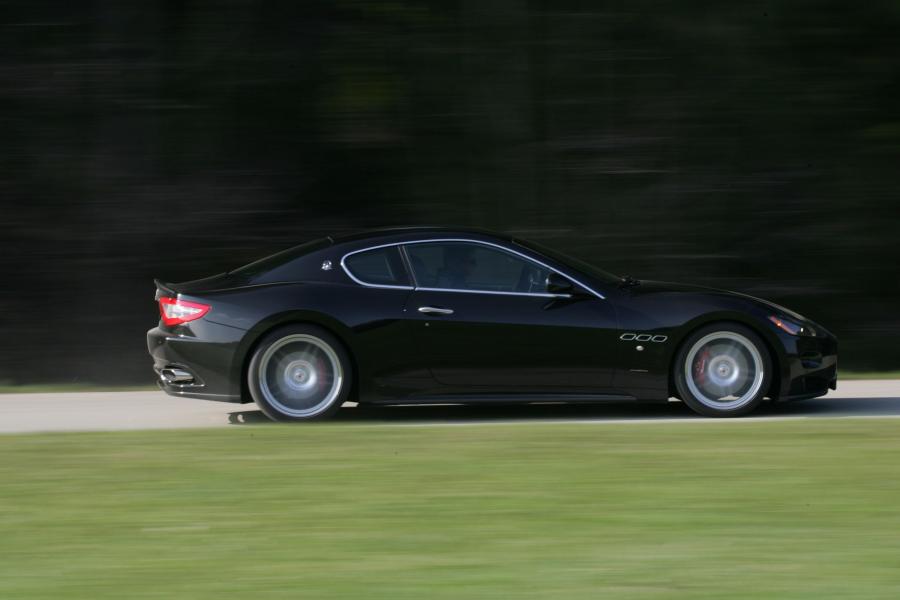  Maserati GranTurismo S Tridente by Novitec Rosso 2009 года  (фото 13 из 53)